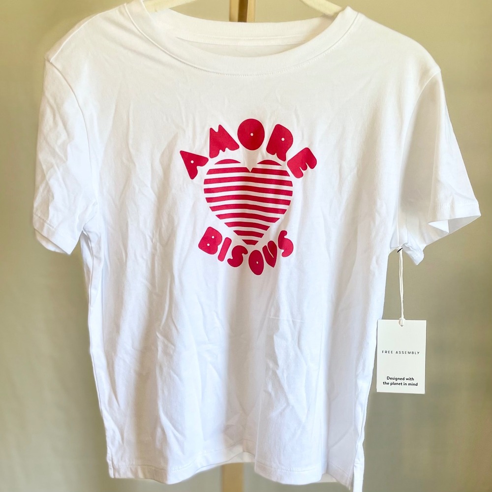Free Assembly‎ Womens Amore Bisous Heart Graphic T-Shirt White XS NEW